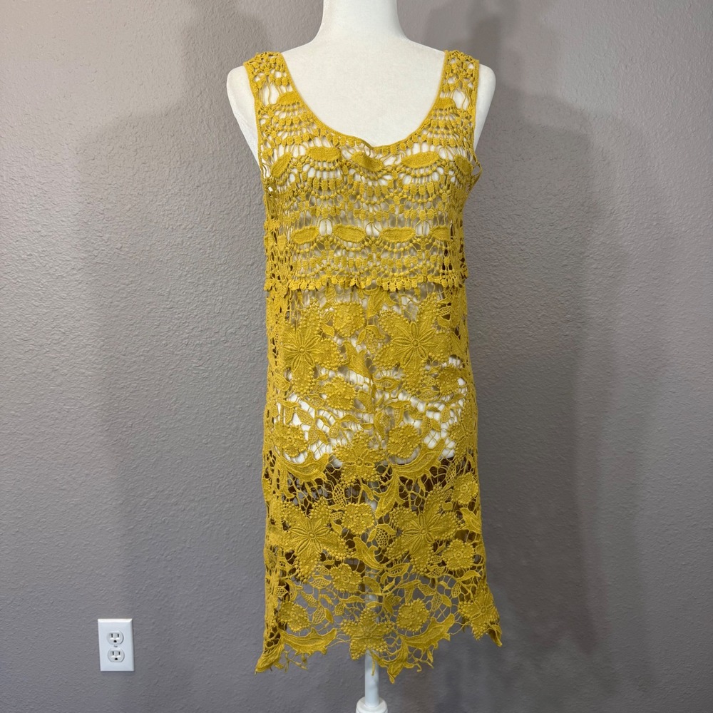 Hazel‎ Women's Size M Yellow Crochet Floral Lace Sleeveless Mini Dress H53670
